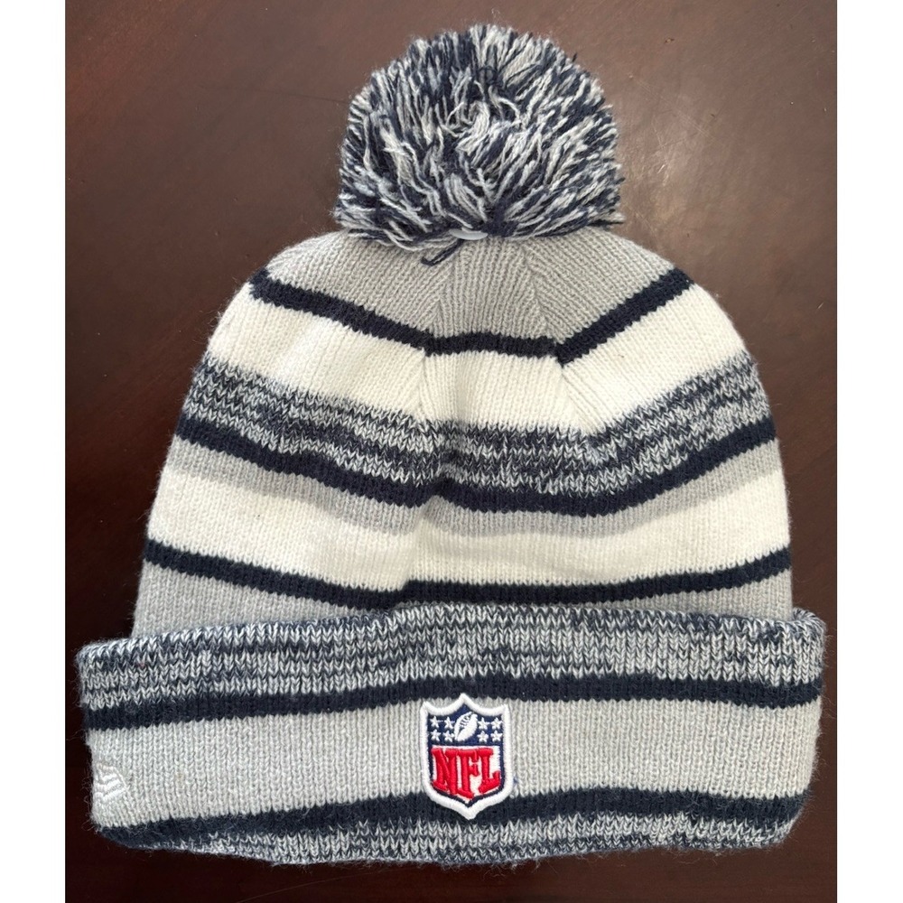 New Era Dallas Cowboys NFL Striped Pom Beanie Hat Gray Blue One Size